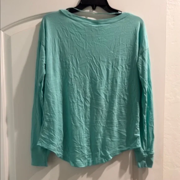 Nike Green Long Sleeve Relaxed Sweatshirt - Picture 3 of 3